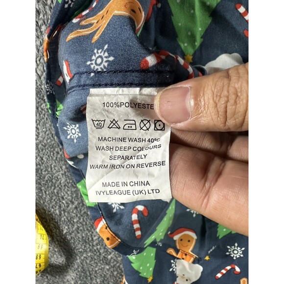 Simon Banks Christmas Gingerbread Man Buttons Up Shirt Size L - Picture 7 of 10